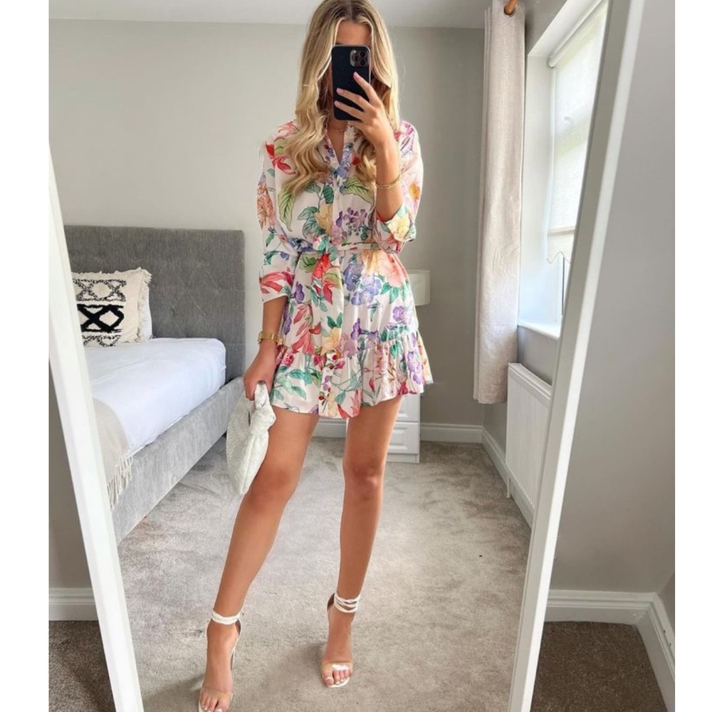 ✅SoLD✅Zara floral shirtdress - Picture 5 of 15